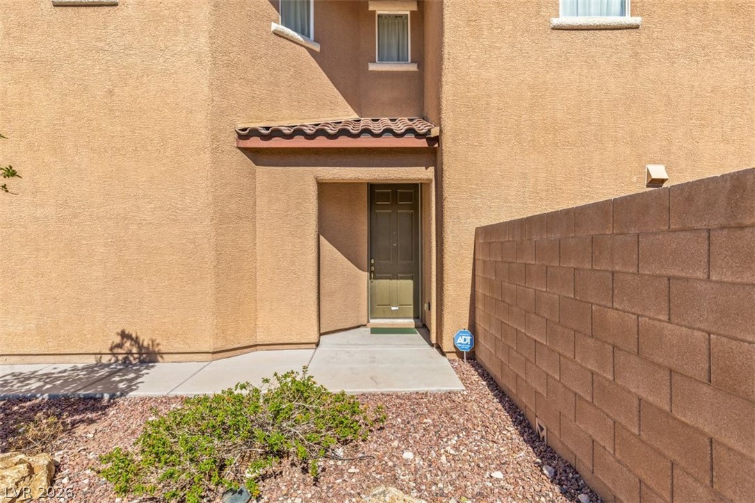 Photo 4 of 11270 Victoria Medici Street