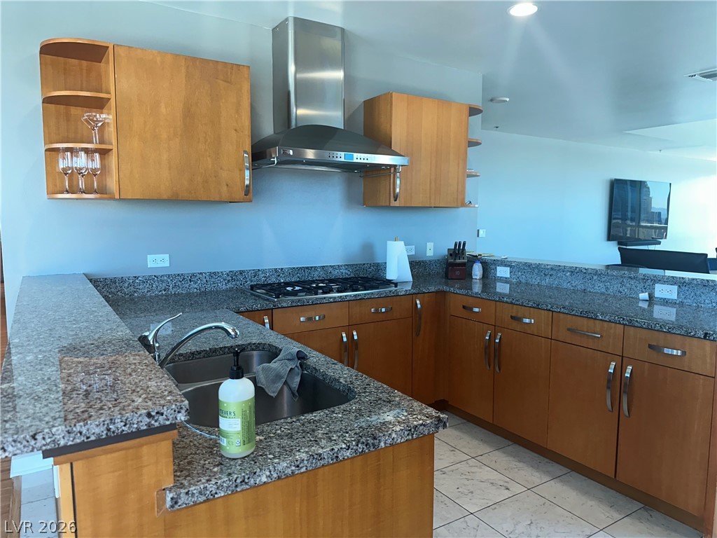 Photo 31 of 50, 4575 Dean Martin Drive #2600