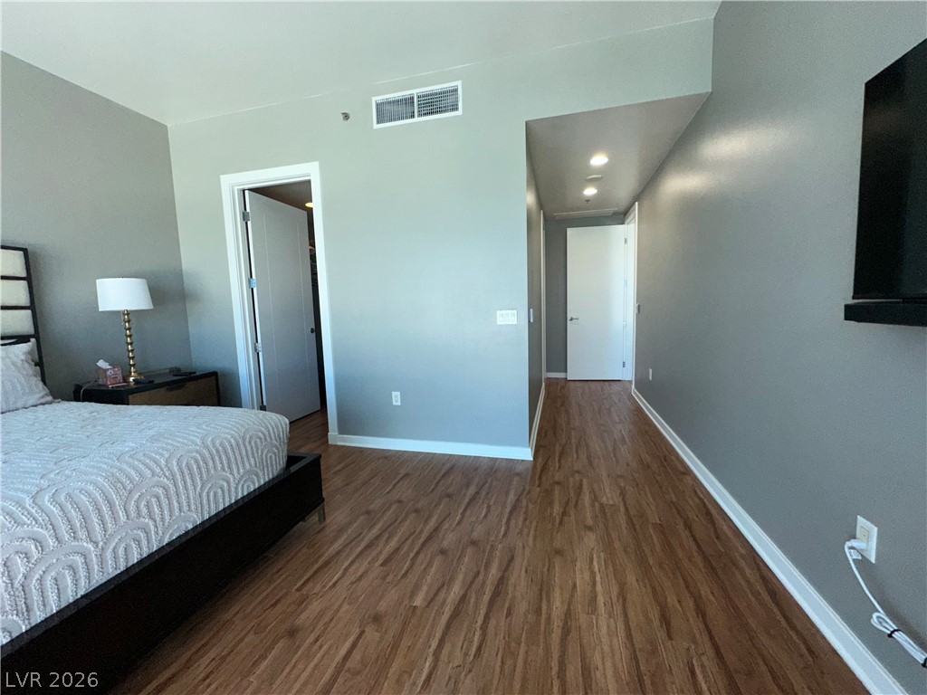 Photo 39 of 50, 4575 Dean Martin Drive #2600