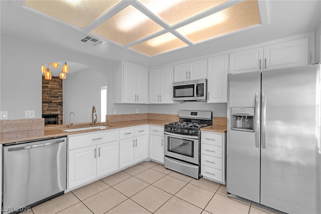 Photo 13 of 31, 3216 Cristobal Way
