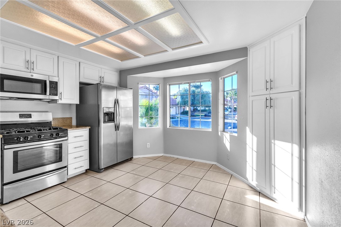 Photo 14 of 31, 3216 Cristobal Way