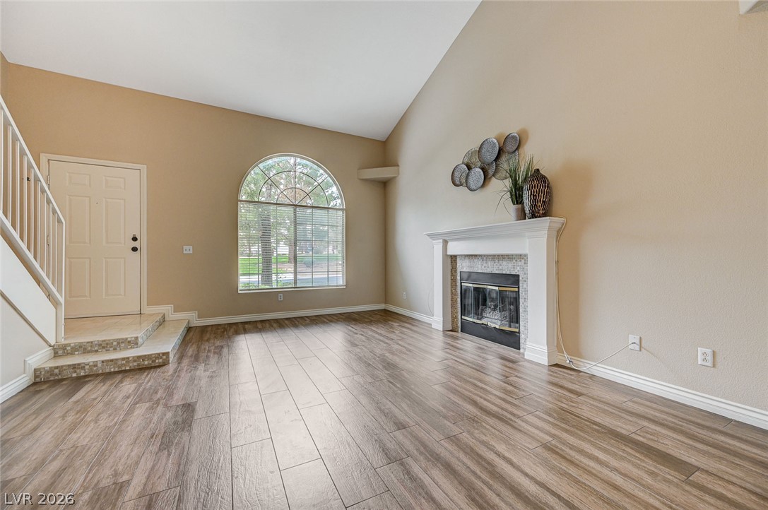 Photo 6 of 33, 1618 COAL VALLEY Drive