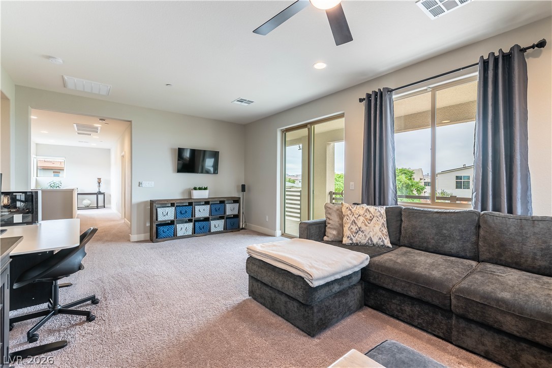 Photo 18 of 25, 2114 Maderno Street