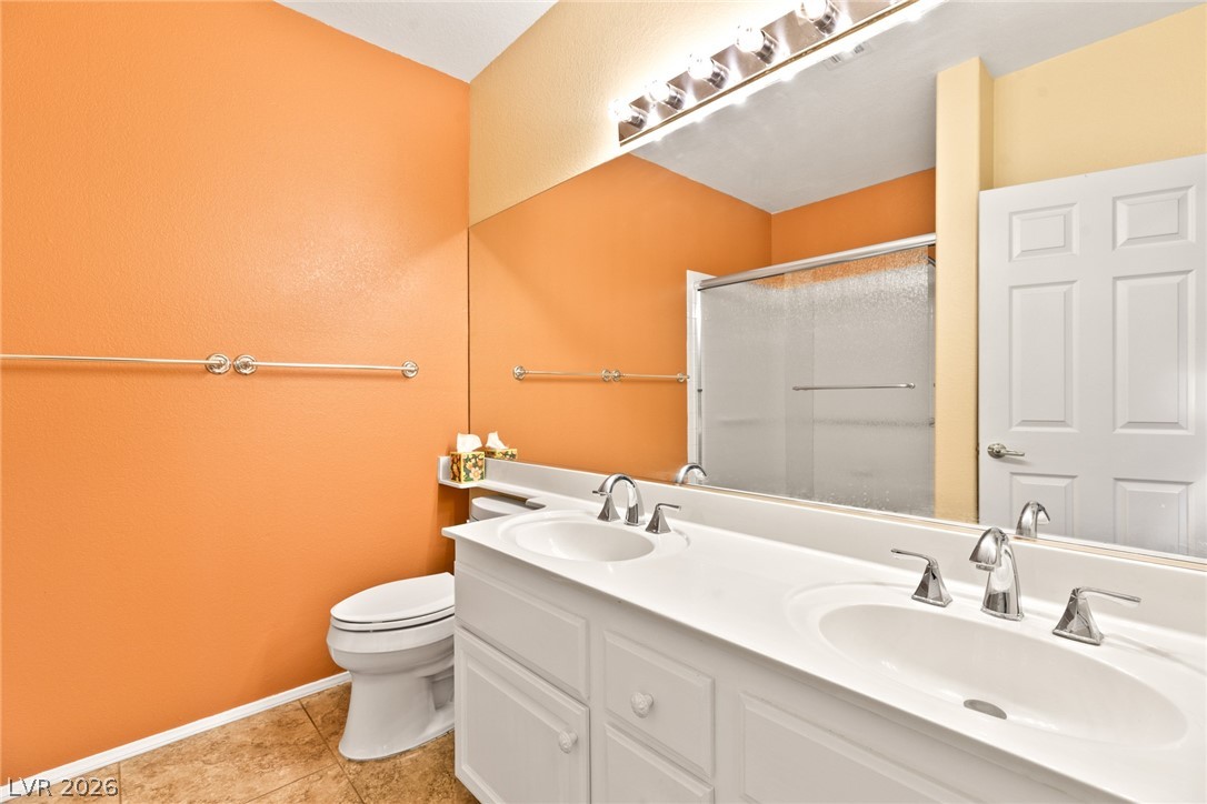 Photo 21 of 24, 3320 S Fort Apache Road #224