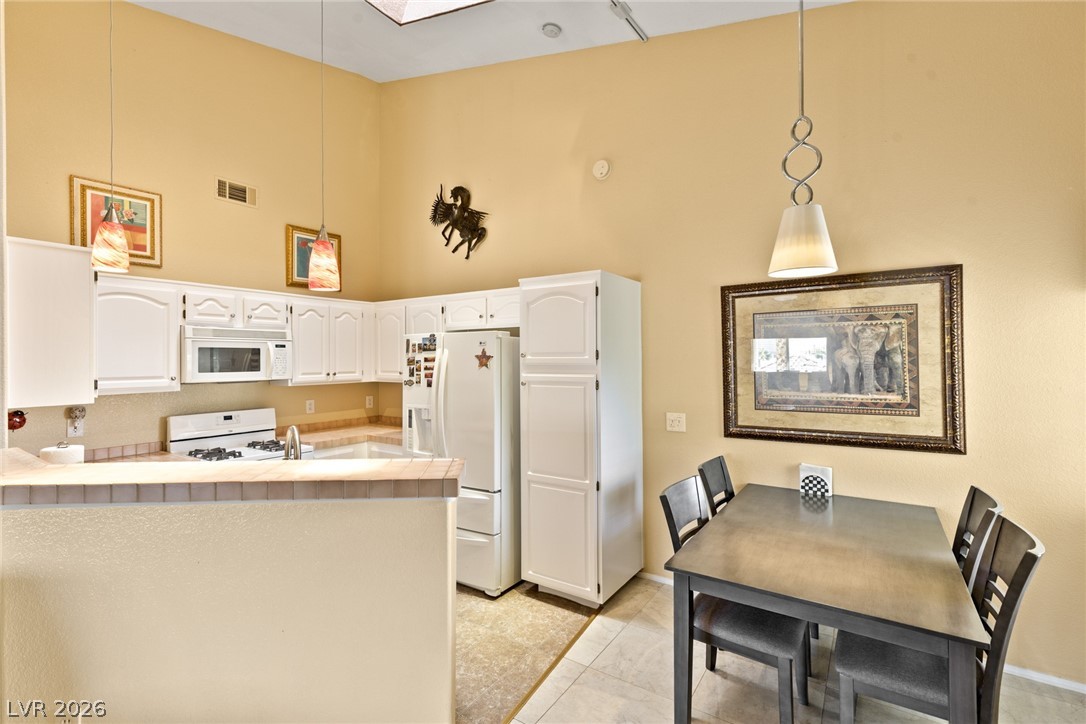 Photo 4 of 3320 S Fort Apache Road #224
