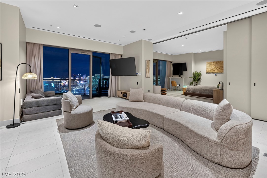 Photo 3 of 4381 W Flamingo Road #58306