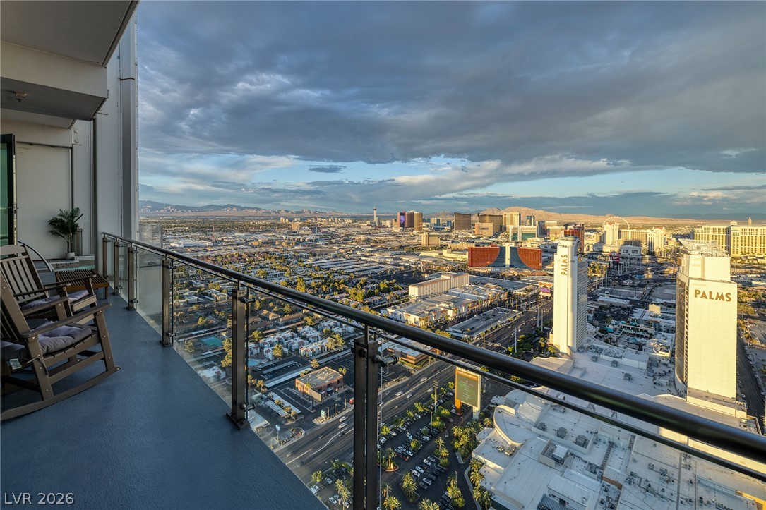Photo 25 of 42, 4381 W Flamingo Road #58306
