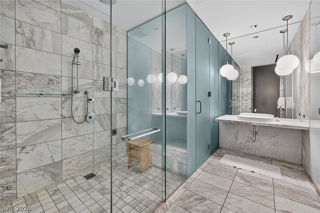 Photo 32 of 42, 4381 W Flamingo Road #58306