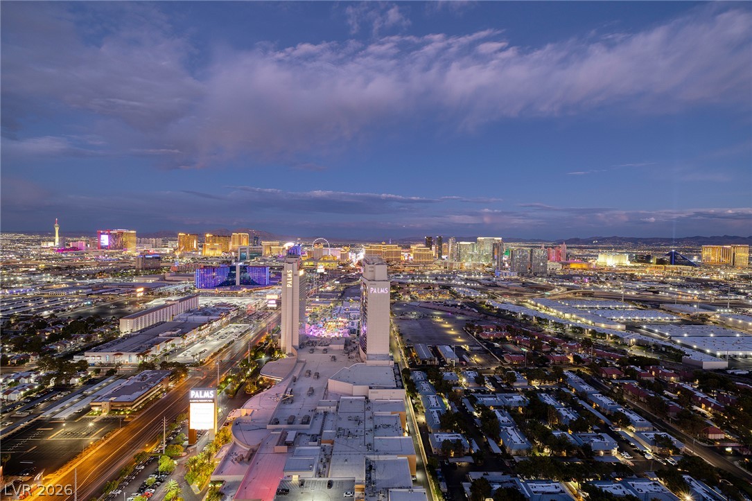 Photo 37 of 42, 4381 W Flamingo Road #58306