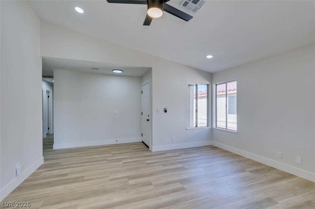 Photo 11 of 45, 543 Chandler Street