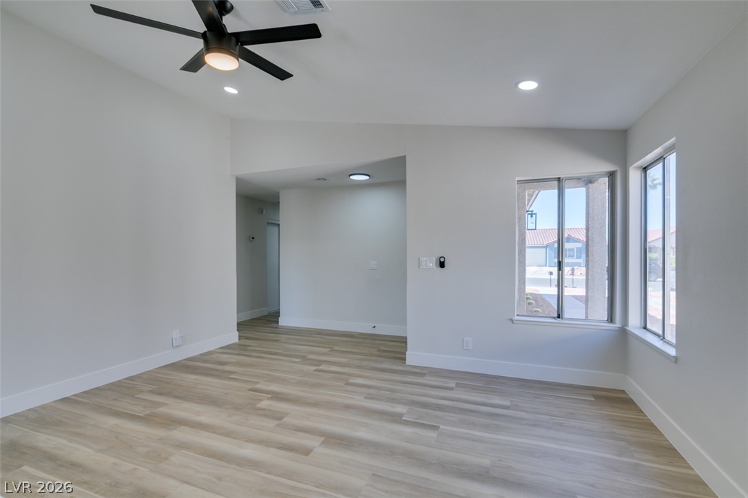 Photo 13 of 45, 543 Chandler Street