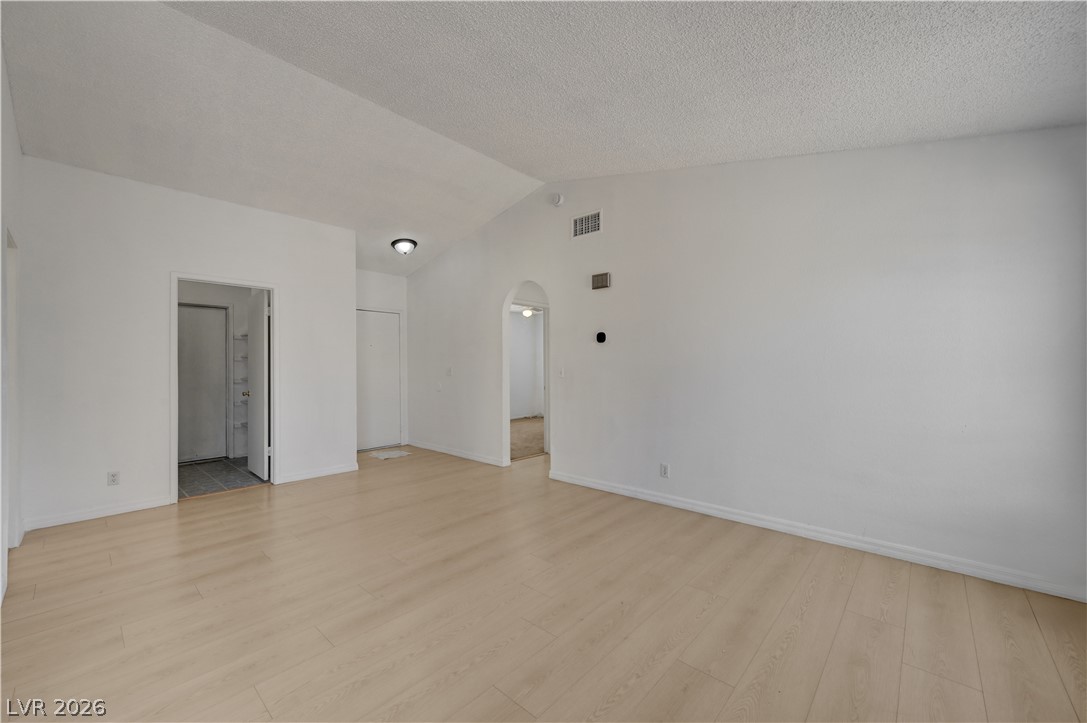 Photo 5 of 2173 Seahurst Drive
