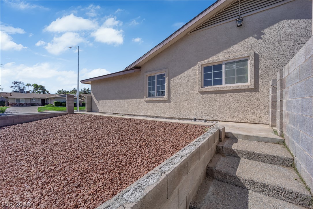 Photo 34 of 35, 3880 El Paso Drive