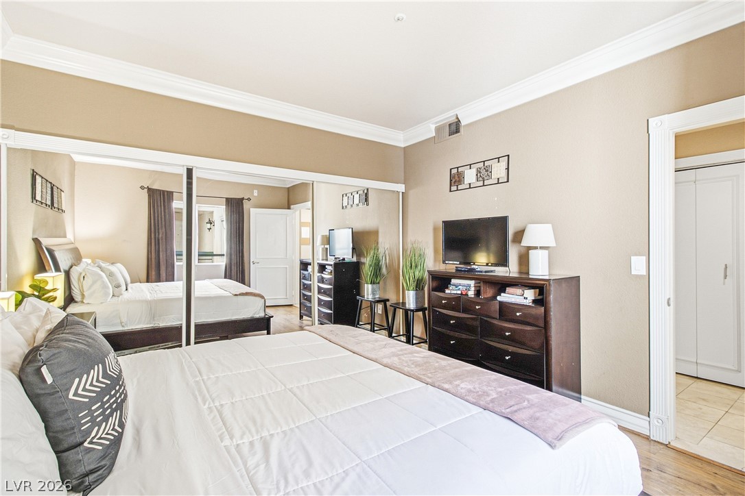 Photo 13 of 29, 210 E Flamingo Road #330