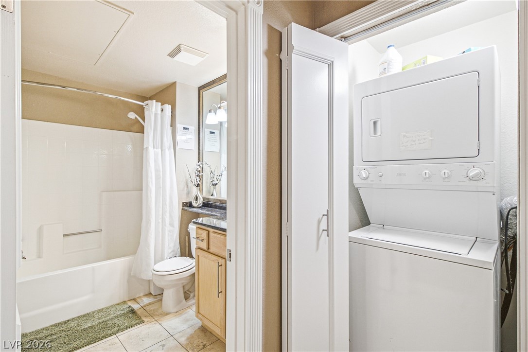 Photo 15 of 29, 210 E Flamingo Road #330