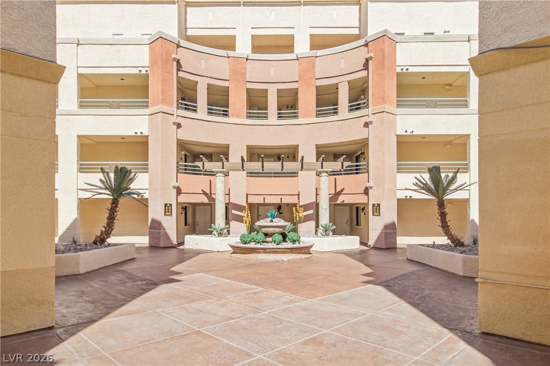 Photo 19 of 29, 210 E Flamingo Road #330