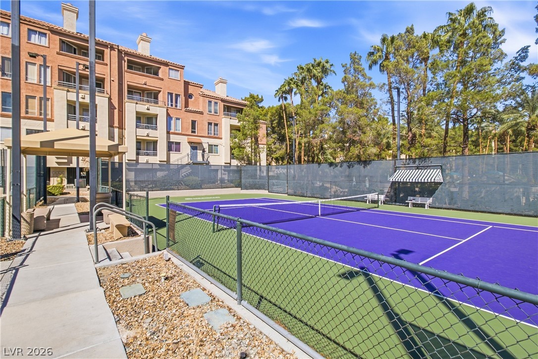 Photo 24 of 29, 210 E Flamingo Road #330