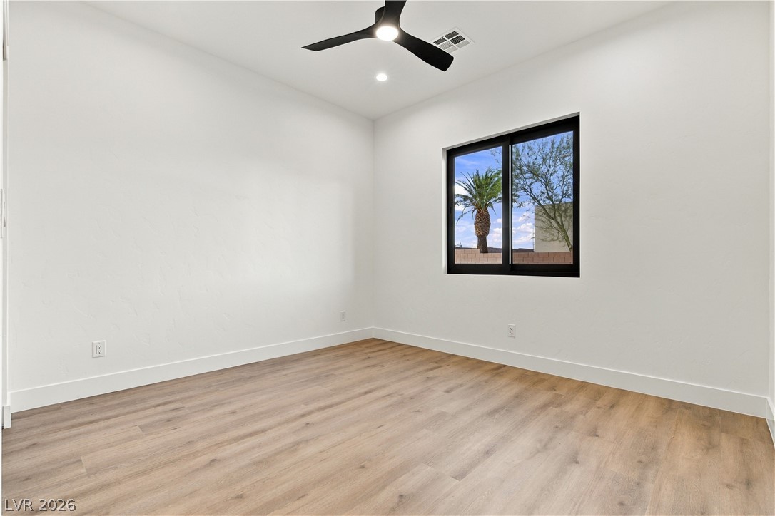Photo 33 of 48, 5545 Sierra Brook Court