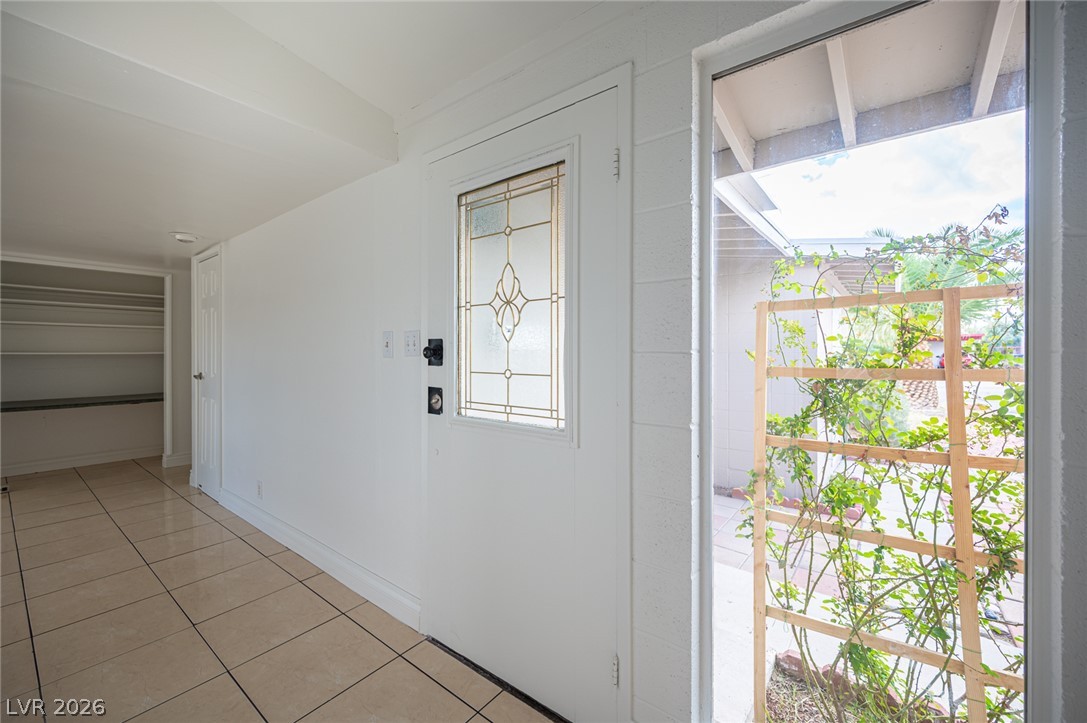 Photo 5 of 1956 Palora Avenue