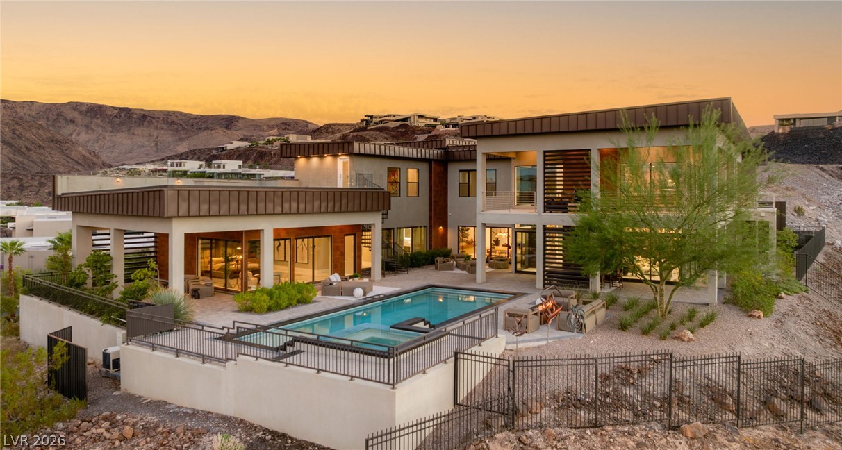 629 Dragon Peak Drive, Henderson 89012