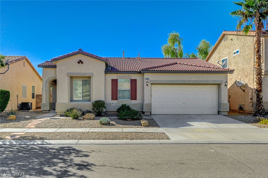 Photo 2 of 7905 Sagebrush Bend Street