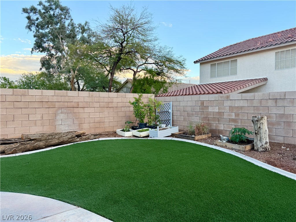 Photo 44 of 49, 8345 Palace Heights Avenue