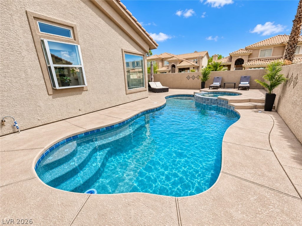 Photo 40 of 48, 8867 Las Montanas Avenue