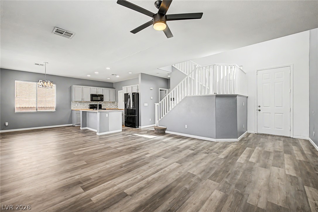 6725 Petrified Forest Street, North Las Vegas