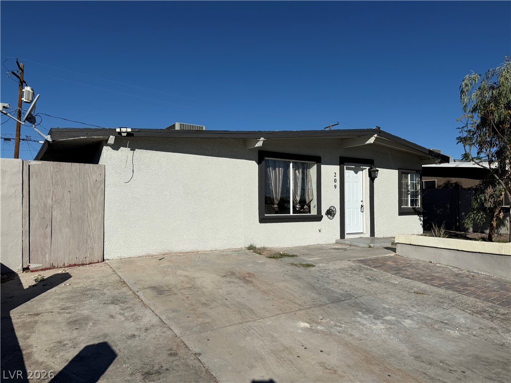 Photo 5 of 209 Stanford Street