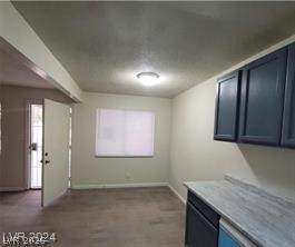 Photo 13 of 15, 304 Orland Street #39