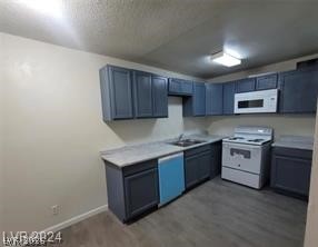 Photo 14 of 15, 304 Orland Street #39