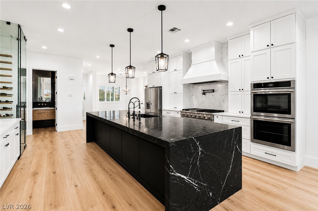 7580 Prancing Pony Court, Las Vegas