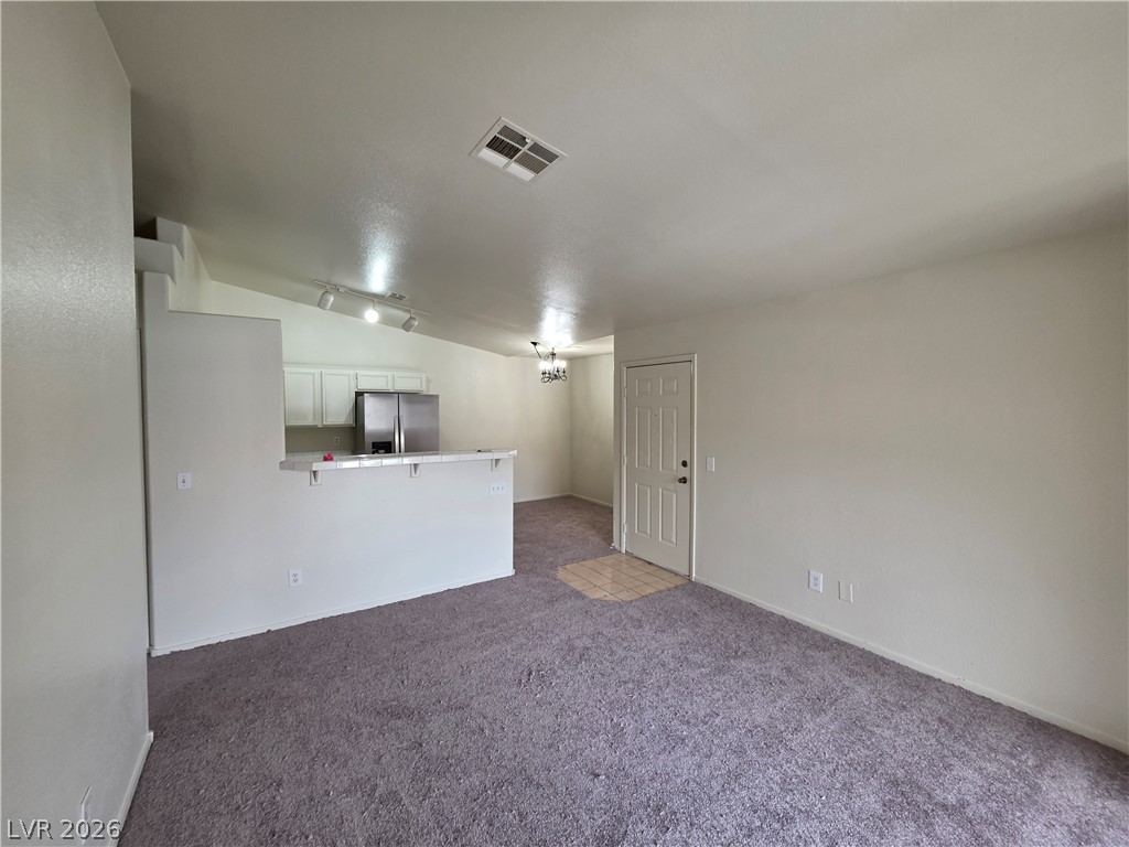 Photo 19 of 38, 2110 Los Feliz Street #2037