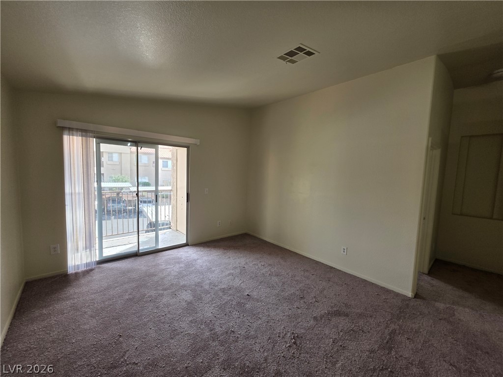 Photo 22 of 38, 2110 Los Feliz Street #2037