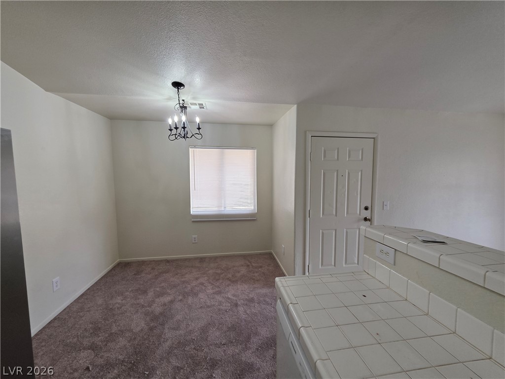Photo 14 of 38, 2110 Los Feliz Street #2037