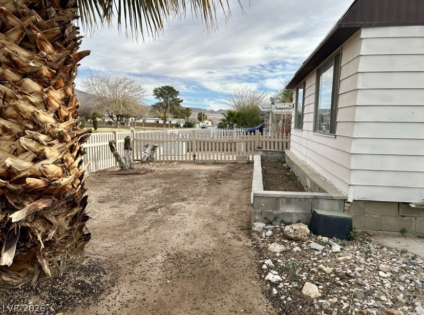 Photo 5 of 5495 Everglade Street