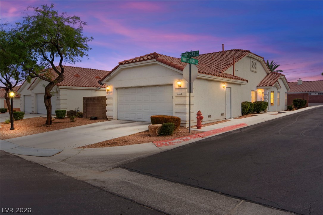 7763 Top Hat Avenue, Las Vegas