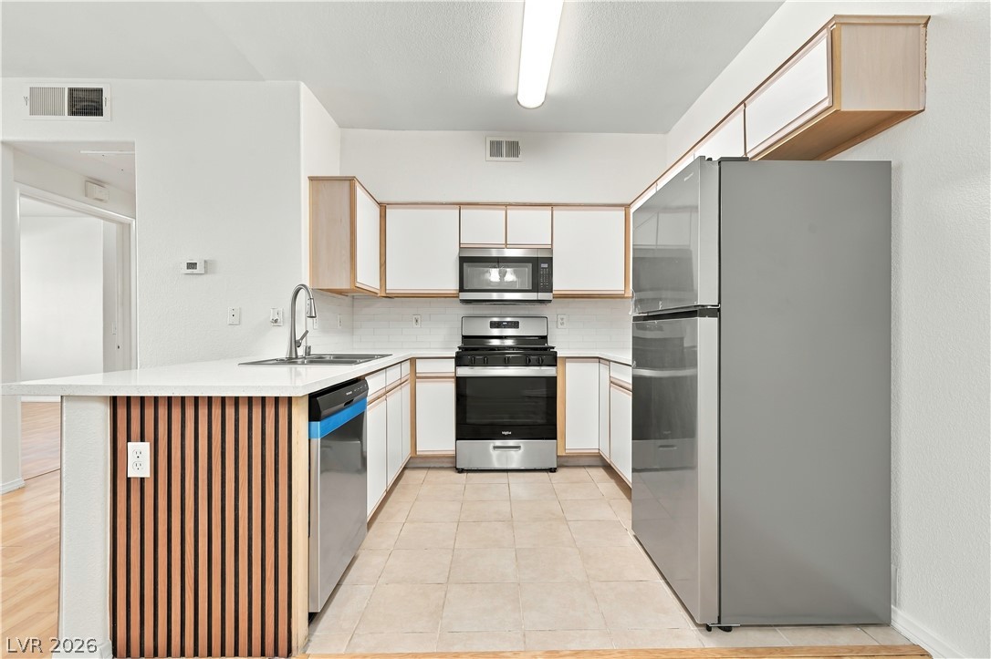 Photo 10 of 25, 5751 E Hacienda Avenue #234