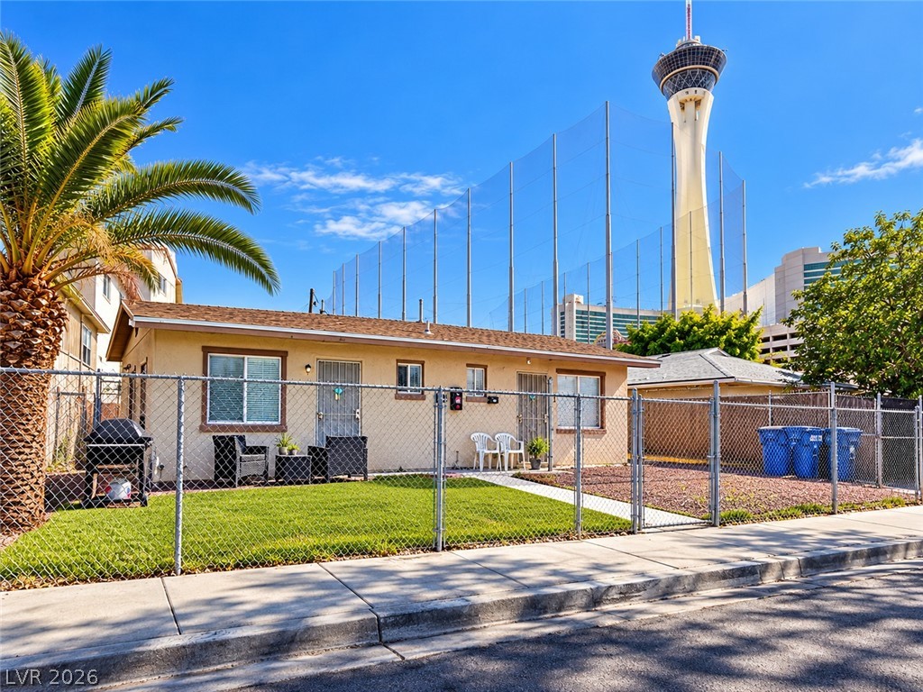 1713 Fairfield Avenue, Las Vegas