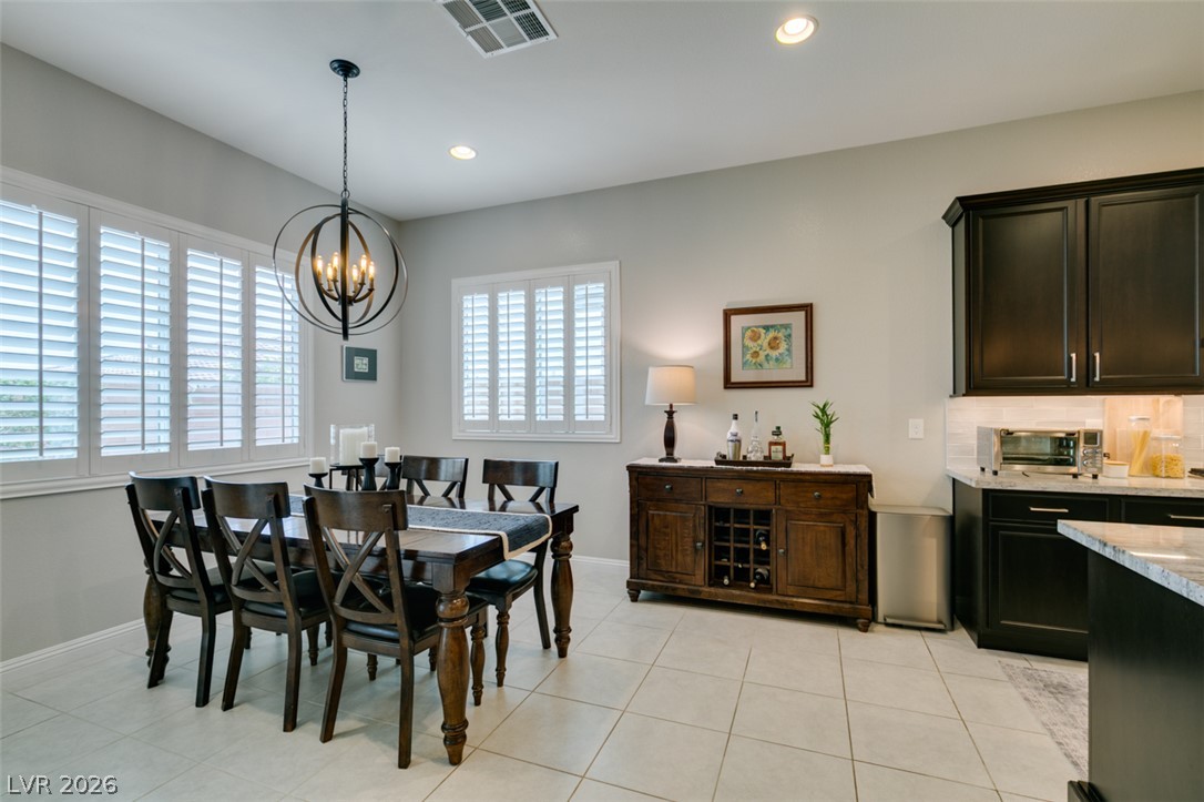 Photo 18 of 52, 7326 Winesburg Street