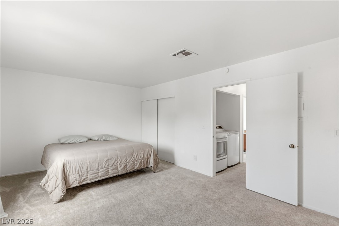 Photo 20 of 35, 1101 Willow Tree Drive #D