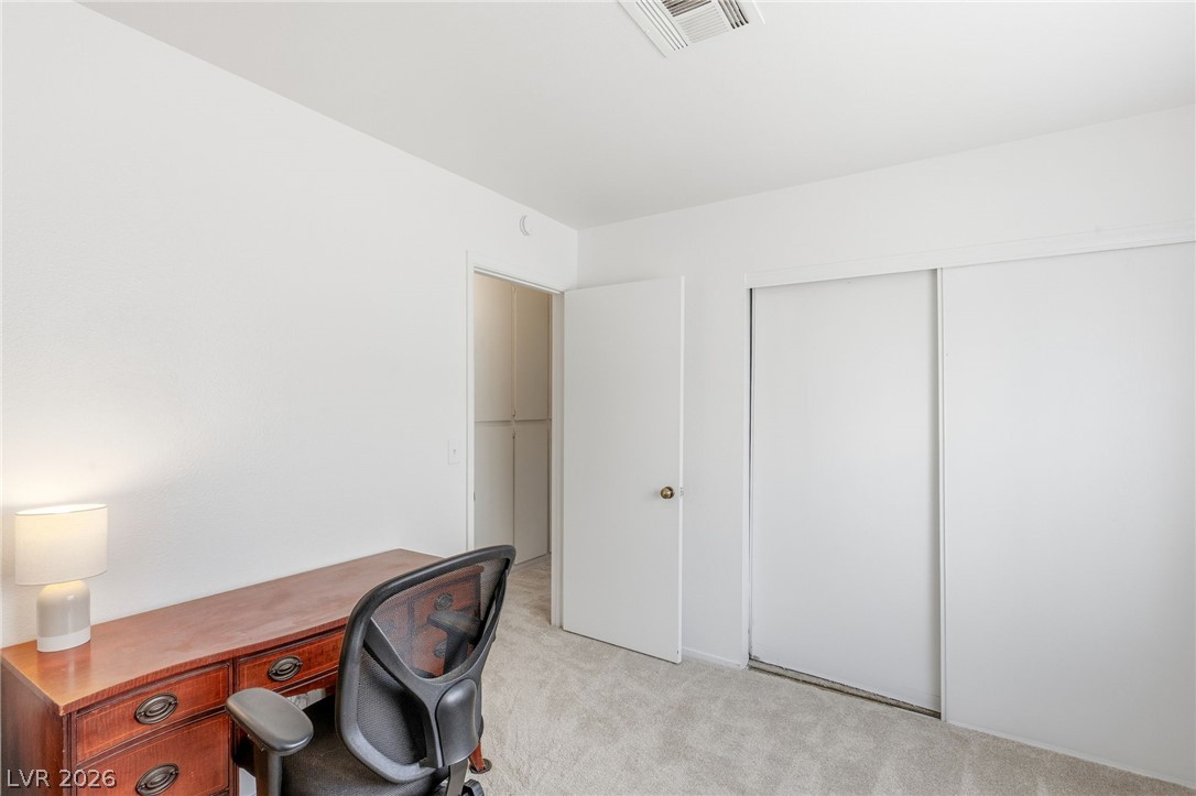 Photo 26 of 35, 1101 Willow Tree Drive #D