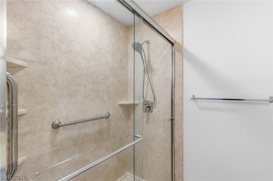 Photo 28 of 35, 1101 Willow Tree Drive #D