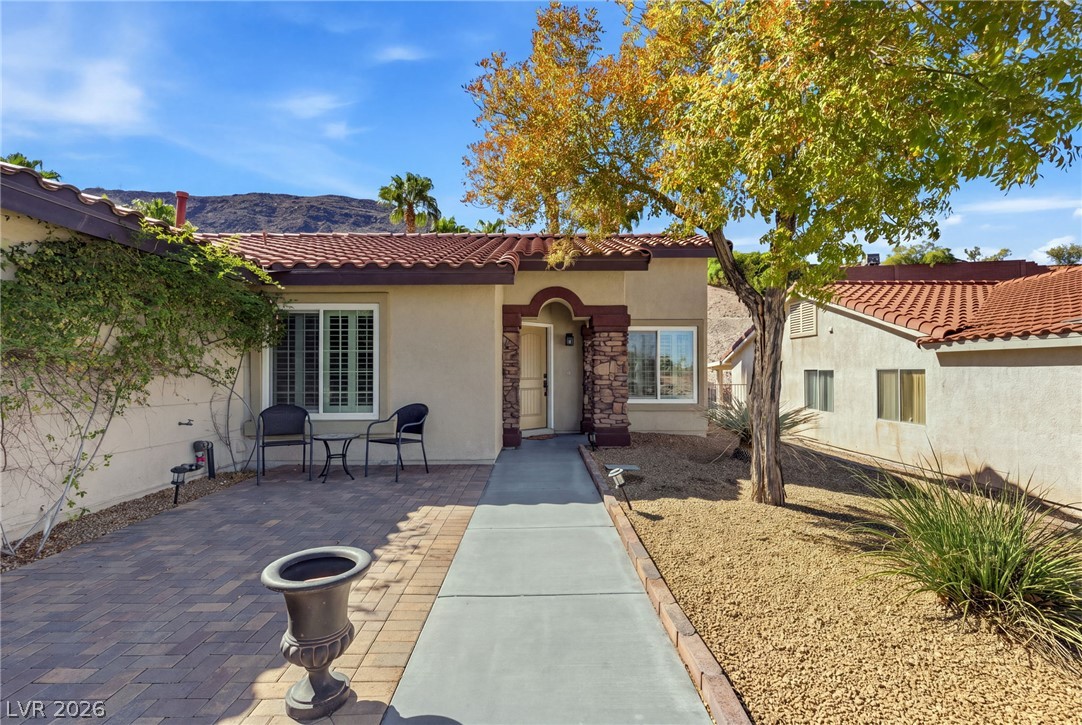 Photo 4 of 129 Lemongold Street