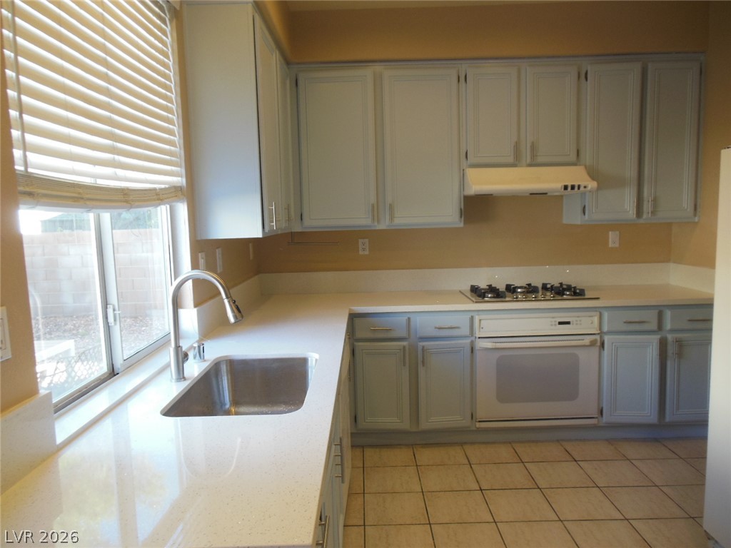 Photo 5 of 8056 Bonaventure Drive