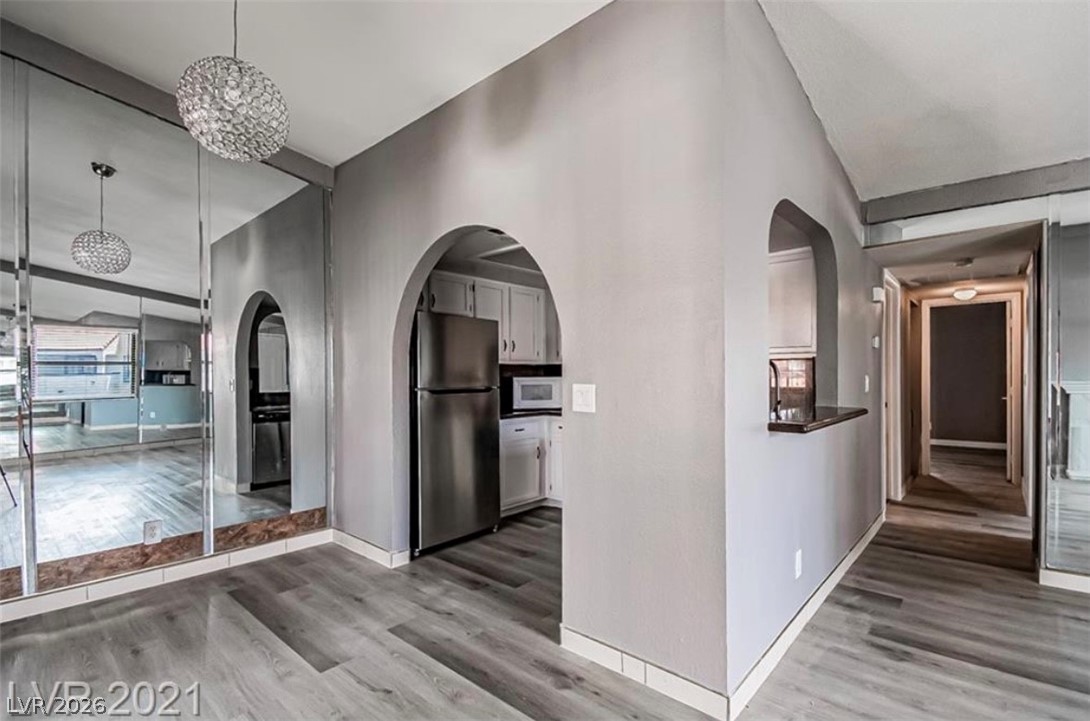 Photo 4 of 6137 W Oakey Boulevard #D