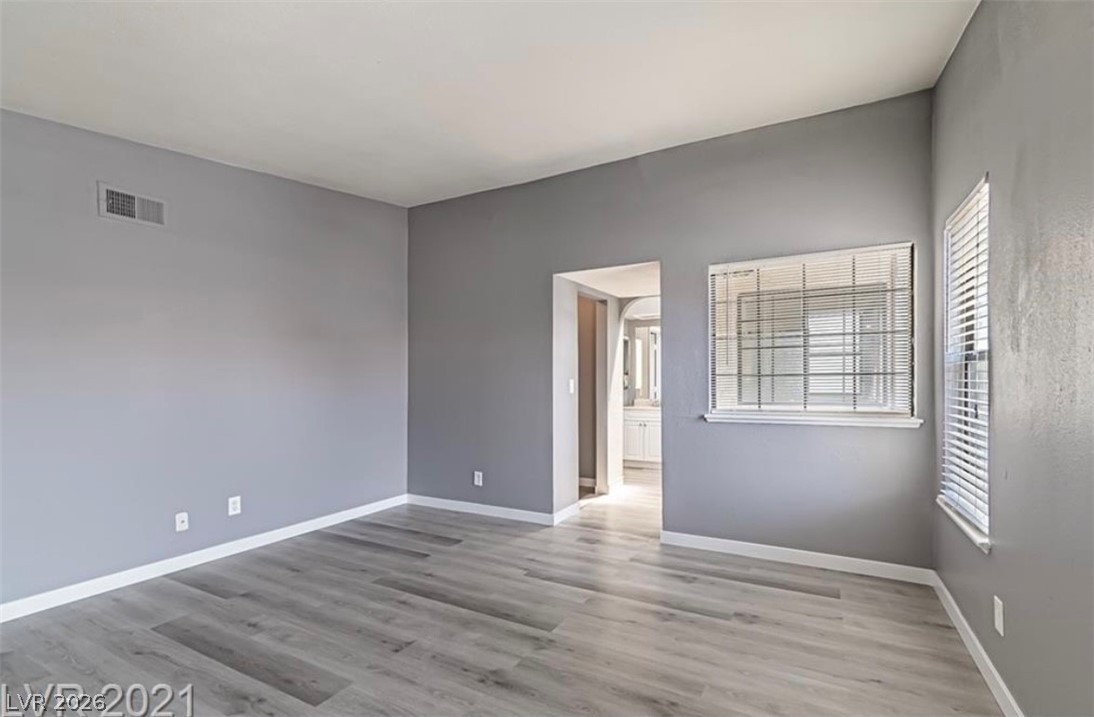 Photo 11 of 25, 6137 W Oakey Boulevard #D