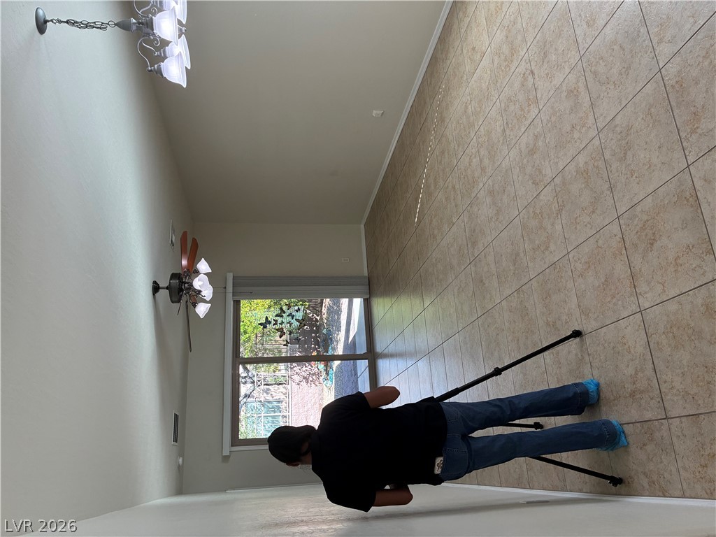 Photo 6 of 13, 6096 Corbin Avenue