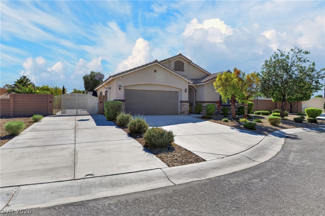 Photo 2 of 2668 Dorshester Heights Court