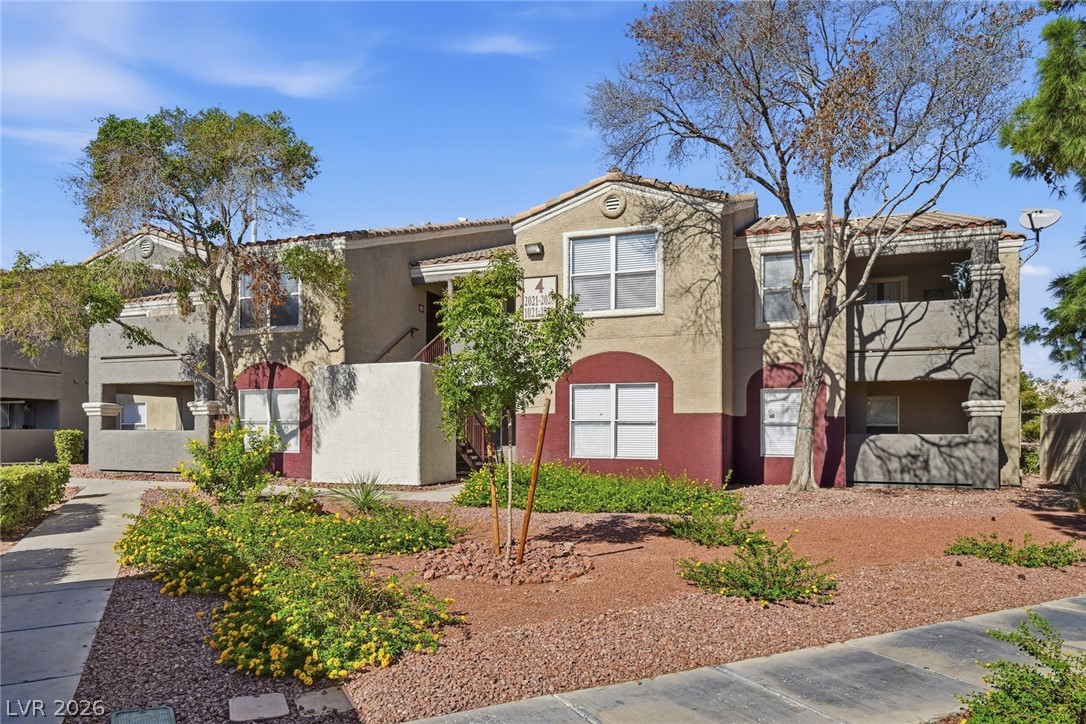 Photo 2 of 5055 W Hacienda Avenue #2023